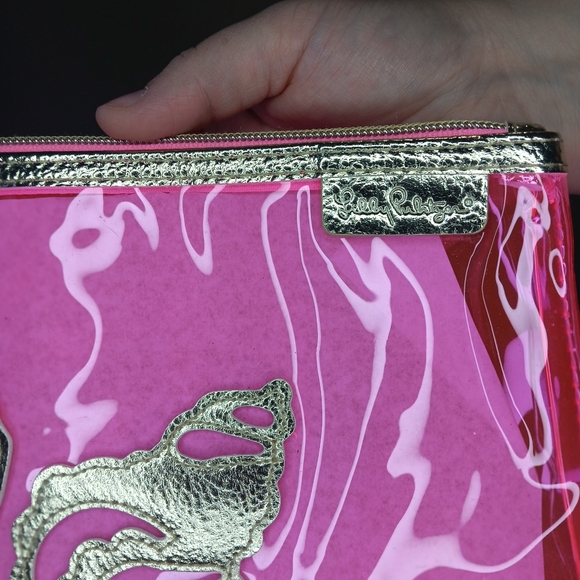 Lily Pulitzer Large Clear Pouch Havana Pink Motif GWP PVC Pouch - NWOT - Picture 3 of 3